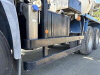 UD TRUCKS Quon Mixer Truck ADG-CW2XL 2008 155,845km_19
