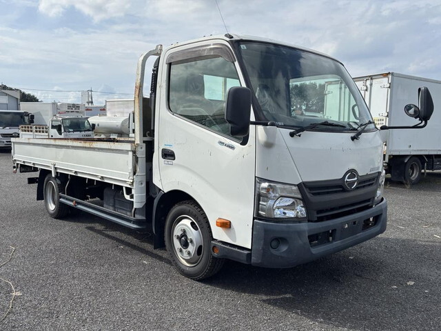HINO Dutro Flat Body TKG-XZU710M 2019 57,259km_1