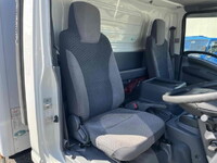 ISUZU Elf Reefer Van 2RG-NPR88YN 2019 133,000km_32