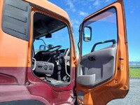 UD TRUCKS Quon Container Carrier Truck ADG-CG4ZA 2006 244,000km_27