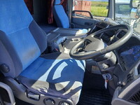 UD TRUCKS Quon Container Carrier Truck ADG-CG4ZA 2006 244,000km_29