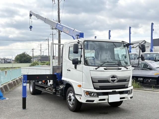 Ranger Truck (With 4 Steps Of Cranes)_1