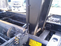 UD TRUCKS Quon Dump 2PG-CW5AL 2021 140,459km_18
