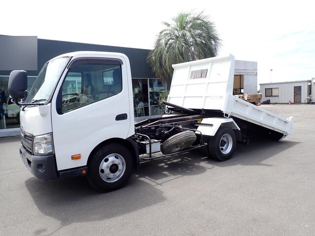 HINO Dutro Loader Dump TKG-XZU700X 2017 68,200km
