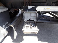 HINO Ranger Aluminum Van TKG-FD9JLAA 2018 117,800km_9