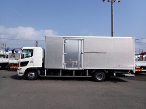 HINO Ranger Aluminum Van TKG-FD9JLAA 2018 126,700km_1