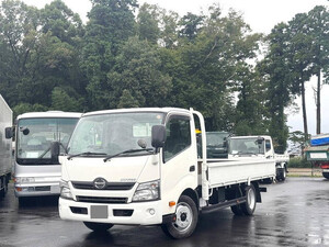 HINO Dutro Flat Body TPG-XZU710M 2019 31,085km_1