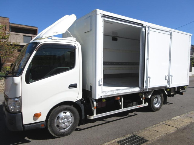 TOYOTA Toyoace Panel Van TKG-XZU712 2018 127,000km