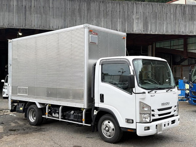 Elf Aluminum Van_1