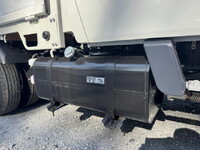 MITSUBISHI FUSO Canter Double Cab 2RG-FBA20 2026 427km_23