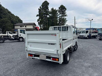 MITSUBISHI FUSO Canter Double Cab 2RG-FBA20 2026 427km_2