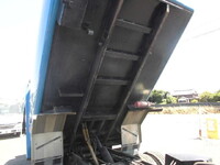 ISUZU Elf Garbage Truck PKG-NPR75N 2011 177,141km_13