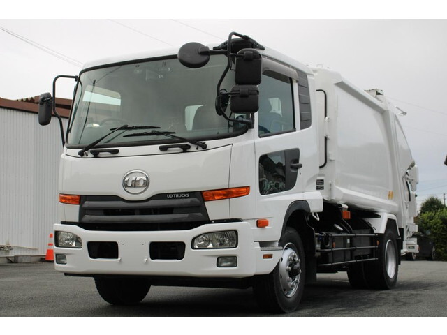 Condor Garbage Truck_1