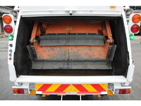 UD TRUCKS Condor Garbage Truck TKG-LK39N 2015 185,319km_9