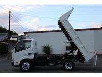 TOYOTA Toyoace Dump TKG-XZU630D 2013 104,595km_11