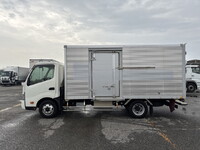 HINO Dutro Aluminum Van 2RG-XZU712M 2020 269,491km_5