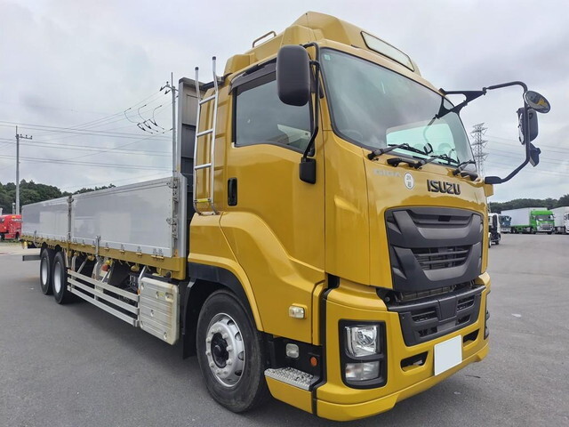 ISUZU Giga Aluminum Block 2PG-CYZ77C 2019 348,072km_1