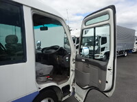 TOYOTA Coaster Micro Bus PB-XZB50 2007 142,000km_31