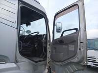 UD TRUCKS Quon Aluminum Wing LKG-CG5ZA 2011 740,000km_28