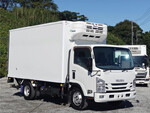Elf Refrigerator & Freezer Truck