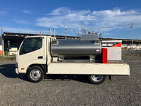 HINO Dutro Tank Lorry 2DG-XZU675M 2024 8,881km_7