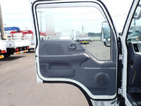ISUZU Elf Flat Body TRG-NKR85A 2017 150,200km_32
