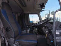 ISUZU Giga Aluminum Wing QKG-CYJ77B 2016 736,000km_21