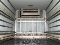 ISUZU Forward Refrigerator & Freezer Truck TKG-FRR90S2 2016 448,664km_16