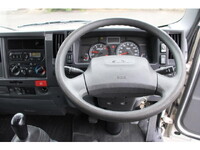 ISUZU Elf Aluminum Van TRG-NMR85AN 2016 198,299km_33