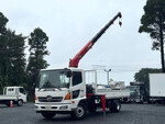 Ranger Truck (With 4 Steps Of Cranes)