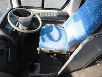 ISUZU Gala Mio Bus PB-RR7JJAJ 2005 440,652km_15