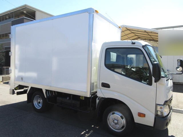 TOYOTA Others Panel Van TPG-XZU605 2017 179,000km