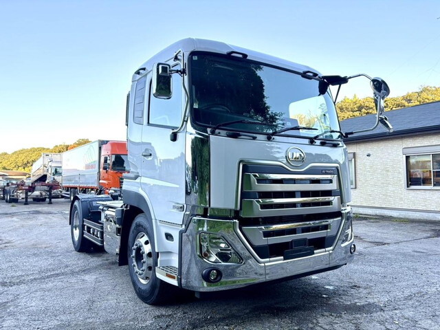 UD TRUCKS Quon Trailer Head 2PG-GK6DAD 2026 200km