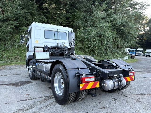 Quon Trailer Head_2