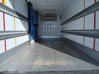 ISUZU Forward Refrigerator & Freezer Truck 2PG-FRR90S2 2018 529,000km_17