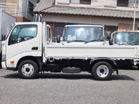 TOYOTA Dyna Flat Body 2RG-XZU605 2022 69,000km_8