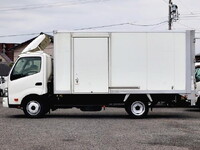 TOYOTA Toyoace Aluminum Van TKG-XZU710 2019 104,000km_8