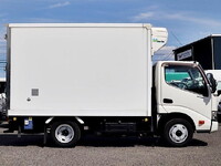 HINO Dutro Refrigerator & Freezer Truck TKG-XZC605M 2017 83,000km_7