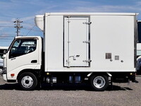 HINO Dutro Refrigerator & Freezer Truck TKG-XZC605M 2017 83,000km_8