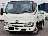 HINO Dutro Flat Body 2RG-XZC605M 2022 89,000km_1