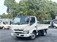 HINO Dutro Flat Body TPG-XZU605M 2017 67,520km_1