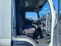 ISUZU Forward Aluminum Wing SKG-FRR90S2 2012 690,000km_30