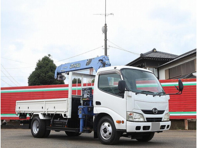 HINO Dutro Truck (With 4 Steps Of Cranes) SKG-XZU650M 2012 126,975km