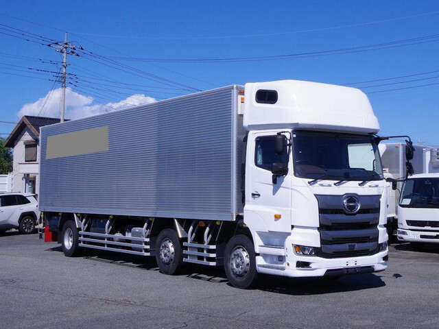 Profia Aluminum Van_1