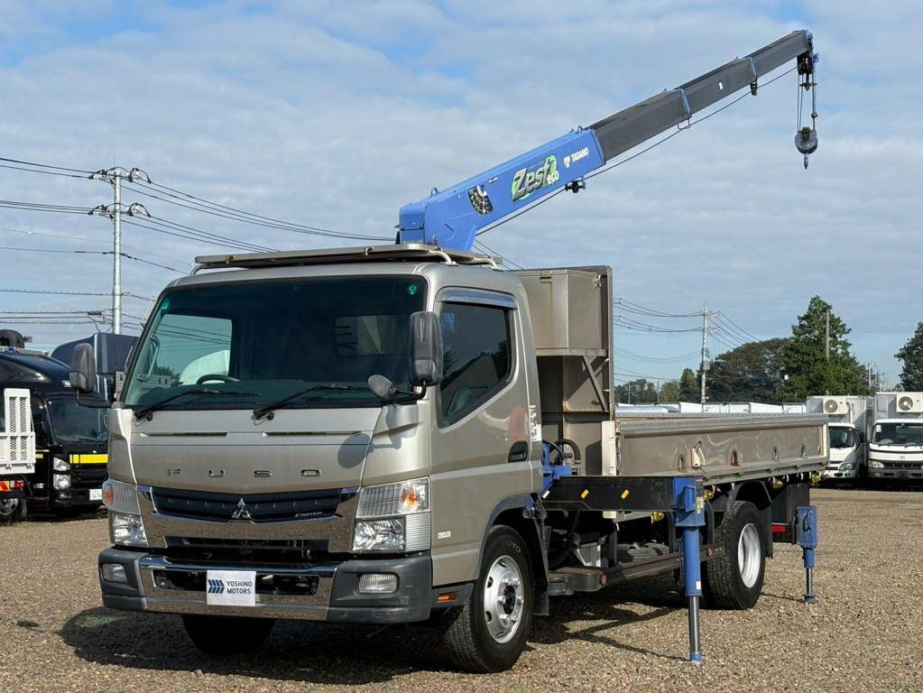 MITSUBISHI FUSO Canter Truck (With 4 Steps Of Cranes) TKG-FEB90 2016 225,000km_1