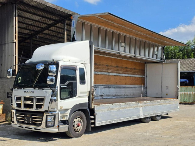 ISUZU Giga Aluminum Wing QKG-CYL77A 2015 715,000km_1