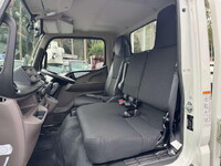 MITSUBISHI FUSO Canter Flat Body 2RG-FBA20 2026 907km_29