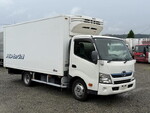 Dutro Refrigerator & Freezer Truck