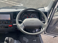 ISUZU Elf Flat Body BKG-NMR85AR 2011 128,878km_21
