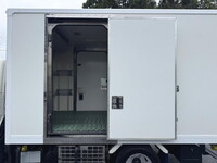 TOYOTA Toyoace Refrigerator & Freezer Truck 2RG-XZC605 2020 168,835km_9